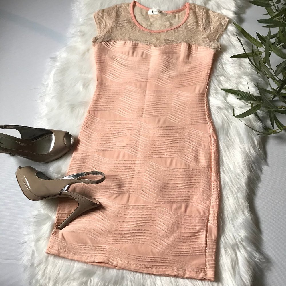 Carpe Diem Bodycon Paisley Lace Dress, S